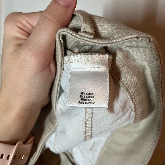St. John’s Bay | 7” Bermuda Shorts in Beige Size 10P - Picture 3 of 7